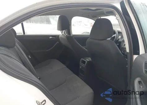 2012 Volkswagen Jetta 2.0L S z USA, uszkodzony, nr VIN 3VW1K7AJ9CM333830